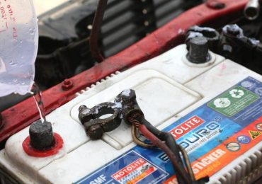 How To Fix Car Battery That Won't Hold Charge