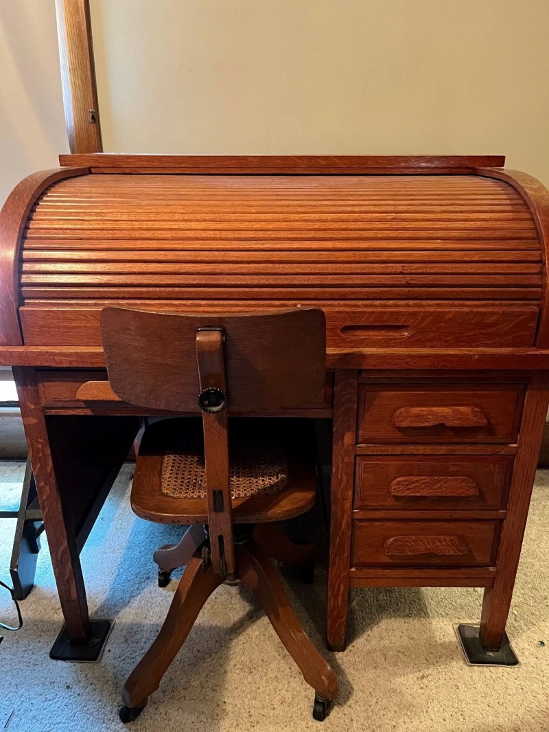 Childs Roll Top Desk