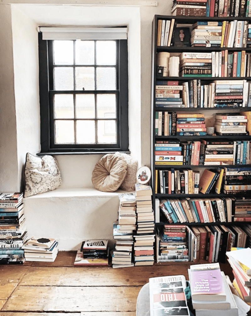 How To Make A Book Nook For Beginners